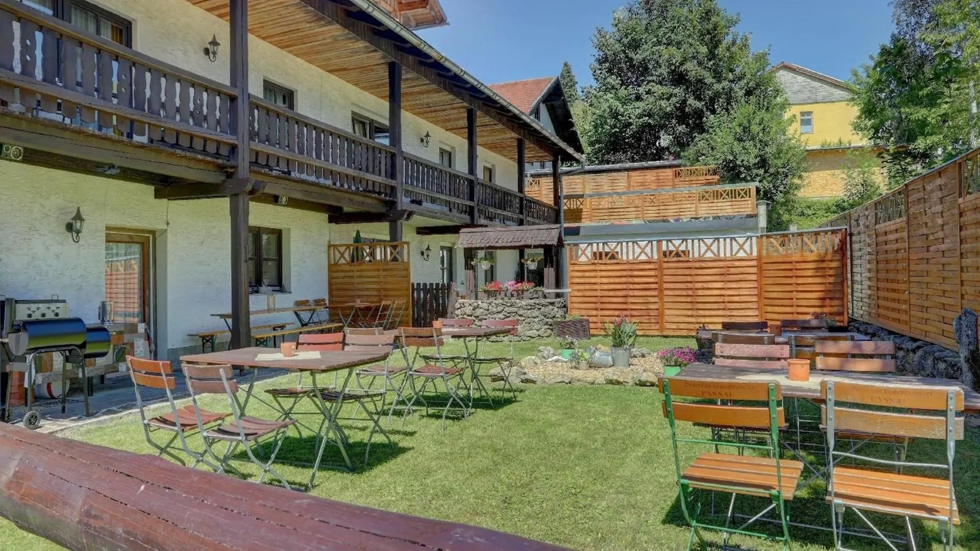 Ferienwohnung In Sankt Oswald Mit Blick Ins Gruene Appartamento